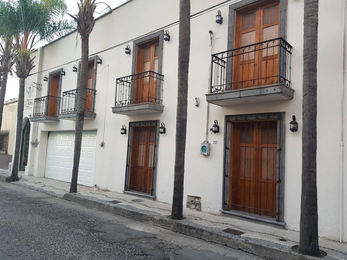 Puerta San Pedro Hotel Tlaquepaque Bagian luar foto