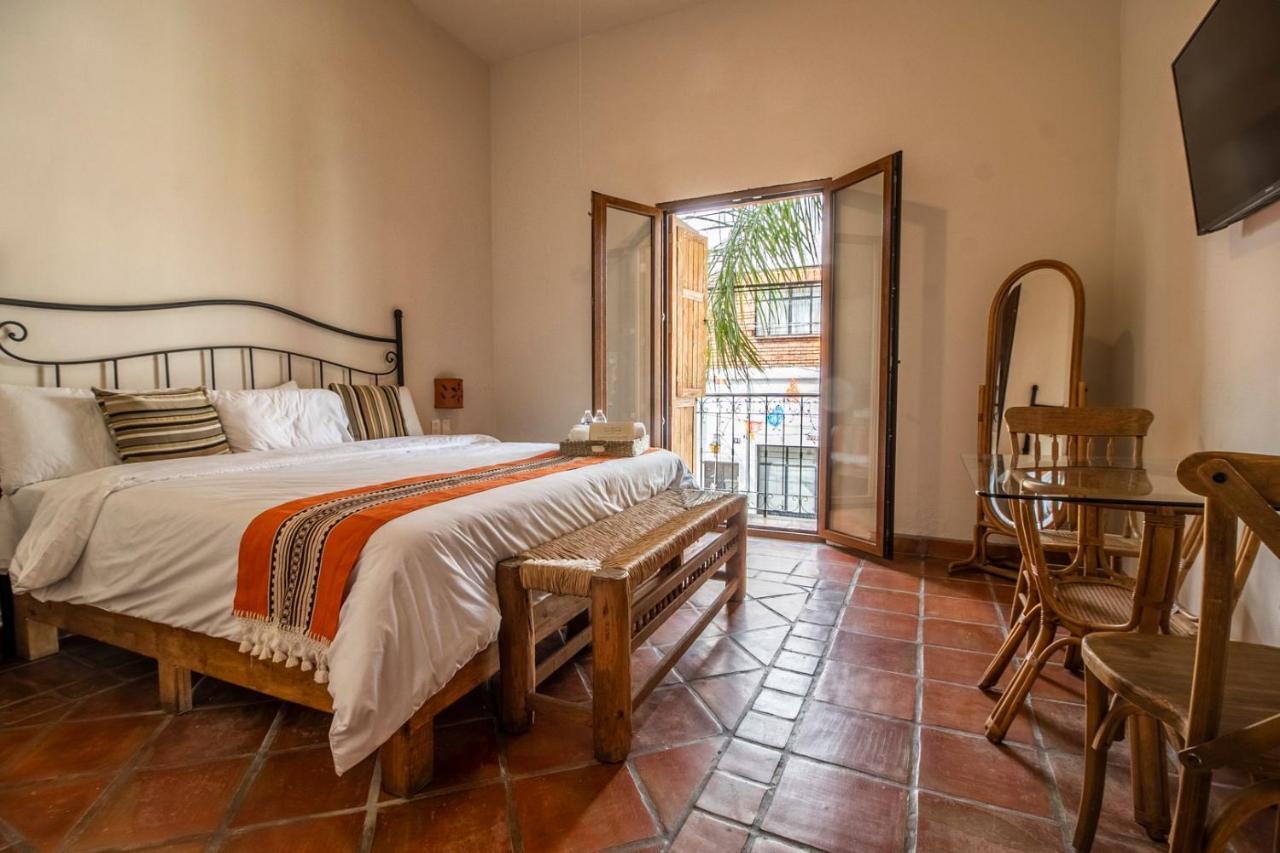Puerta San Pedro Hotel Tlaquepaque Bagian luar foto